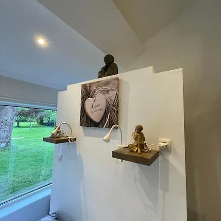 Les De Claire بيت للعطل *