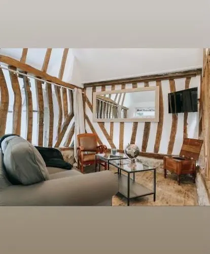 Holiday home Les De Claire Saint-Gatien-des-Bois